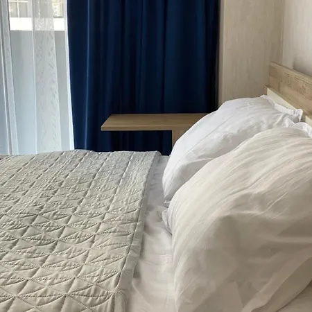 Orange Batumi Travel公寓 外观 照片